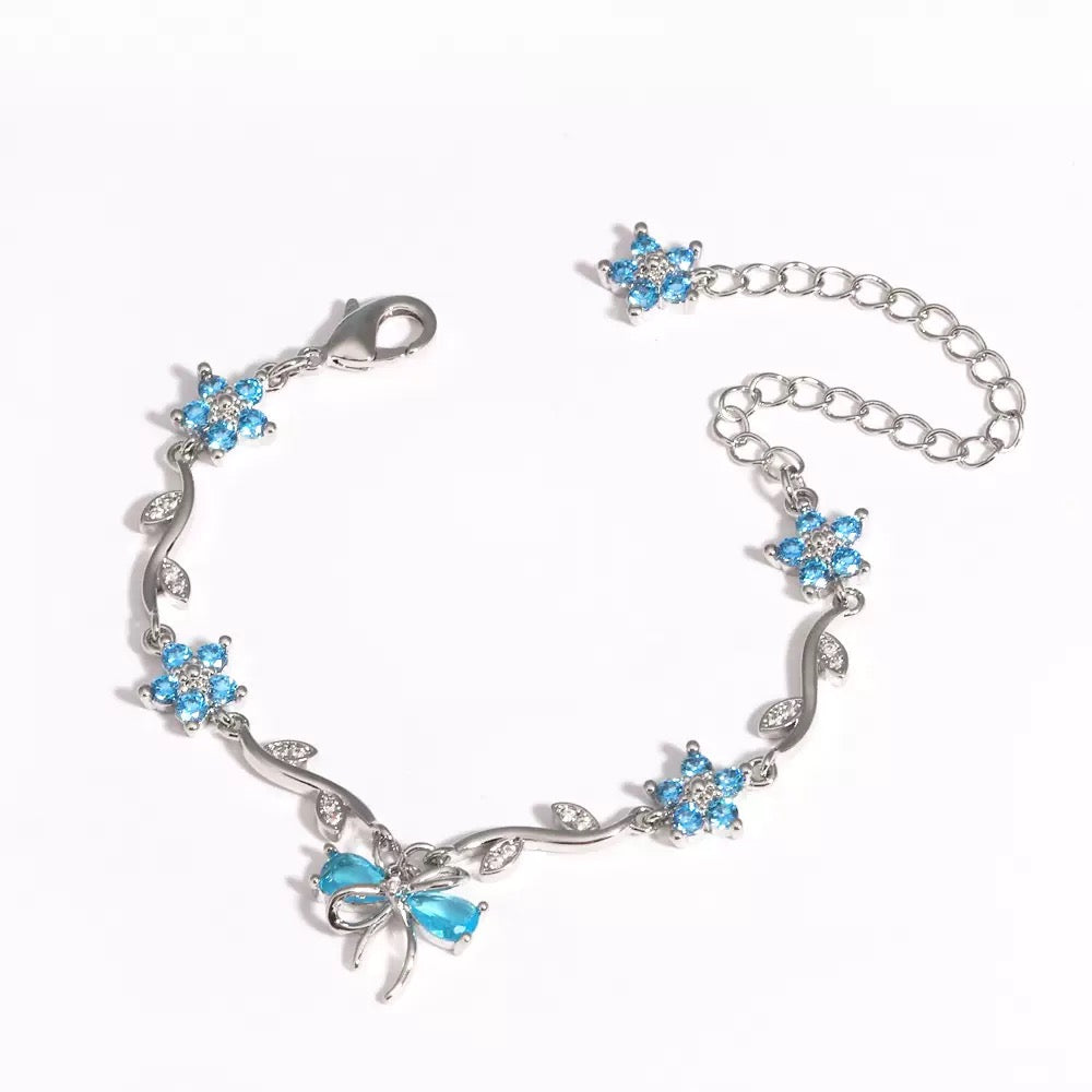 Elegant Bow Bracelet