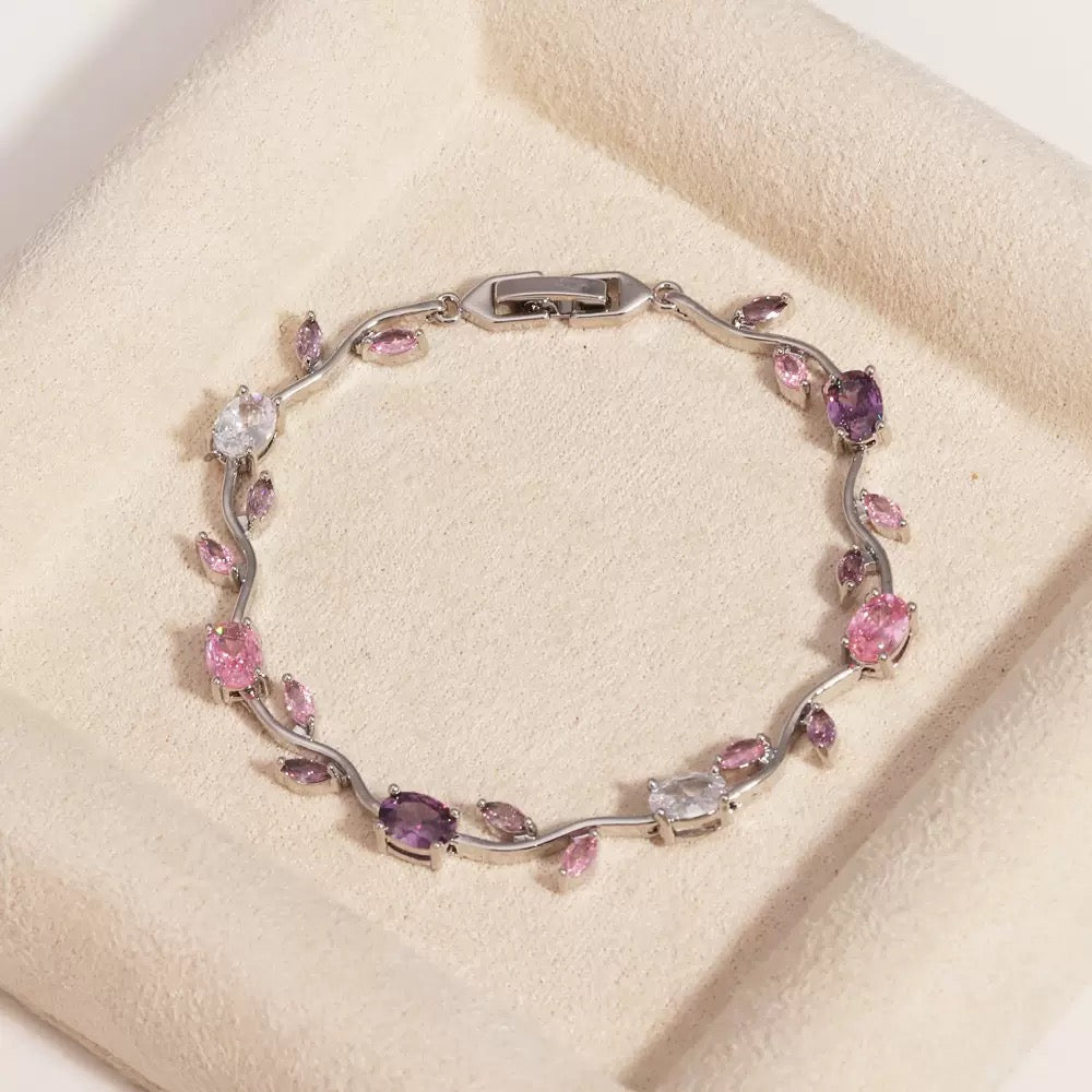 Dainty rose bracelet