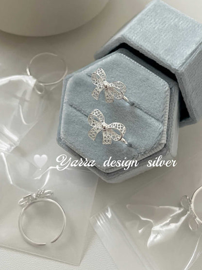 Girly lace bow ring