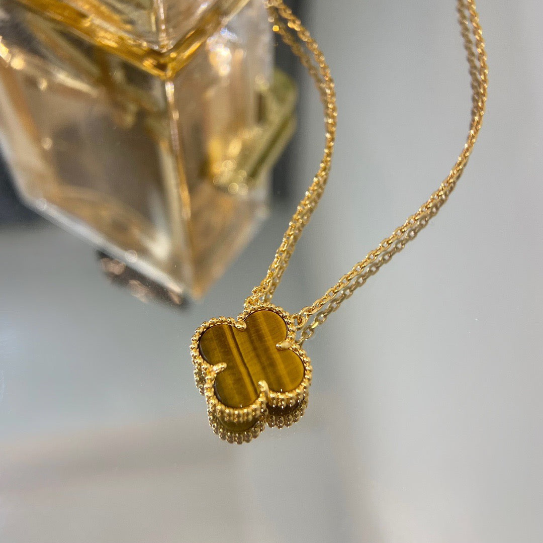Four-Leaf Clover Necklace | Elegant Everyday Charm