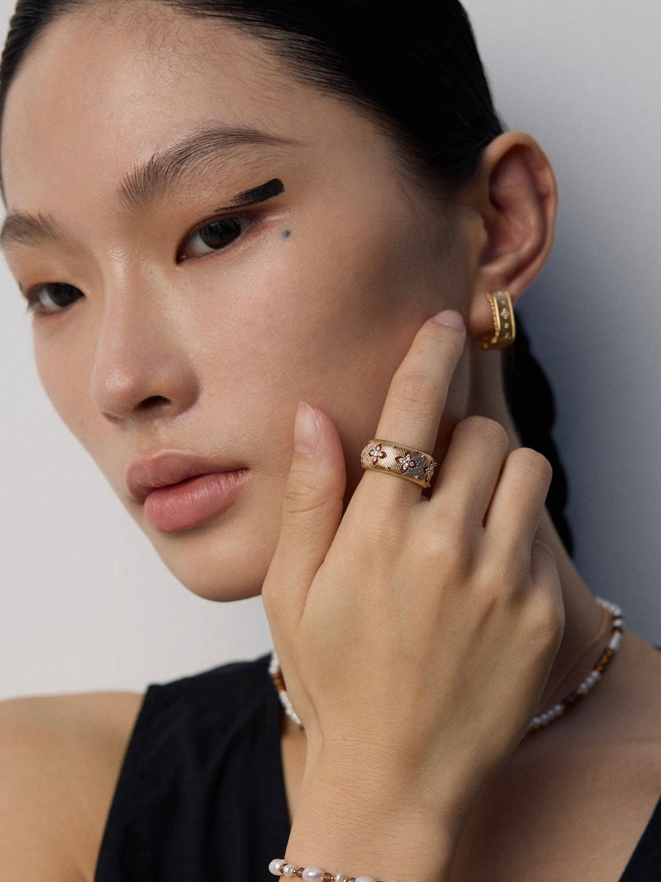【Premium quality】925 Sterling Silver Minimalist Four-Point Star Ring