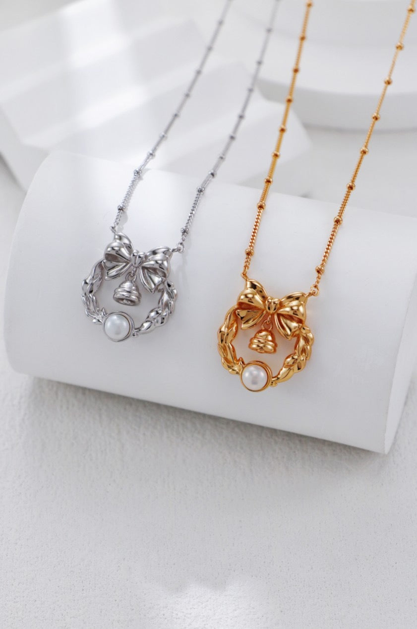 【Premium quality】925 Sterling Silver Christmas Wreath Pearl Necklace