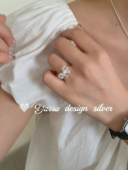Girly lace bow ring