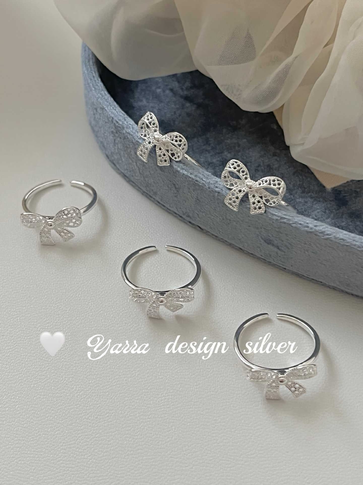 Girly lace bow ring