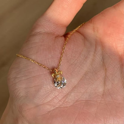 Iris Flower Zircon Necklace