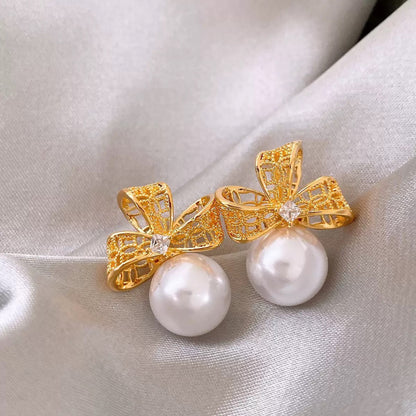 Elegant Bow Pearl Earrings | 18K Gold Plated