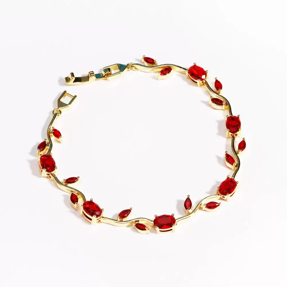 Adjustable Flower Bracelet | Natural Stone | Fade-Resistant Plated | Luxury Style