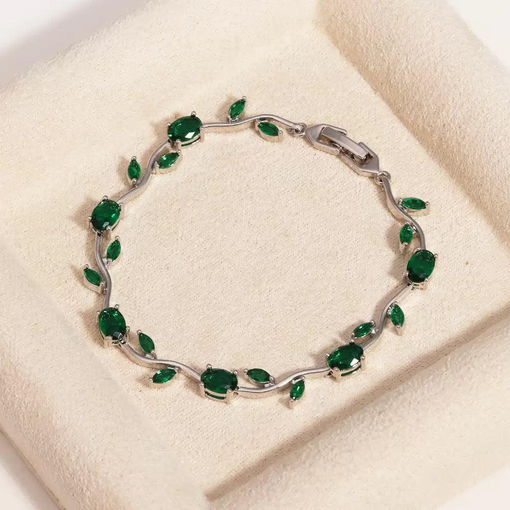 Adjustable Flower Bracelet | Natural Stone | Fade-Resistant Plated | Luxury Style