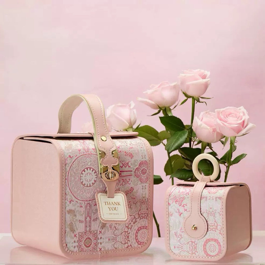 Upgrade to Gift Box